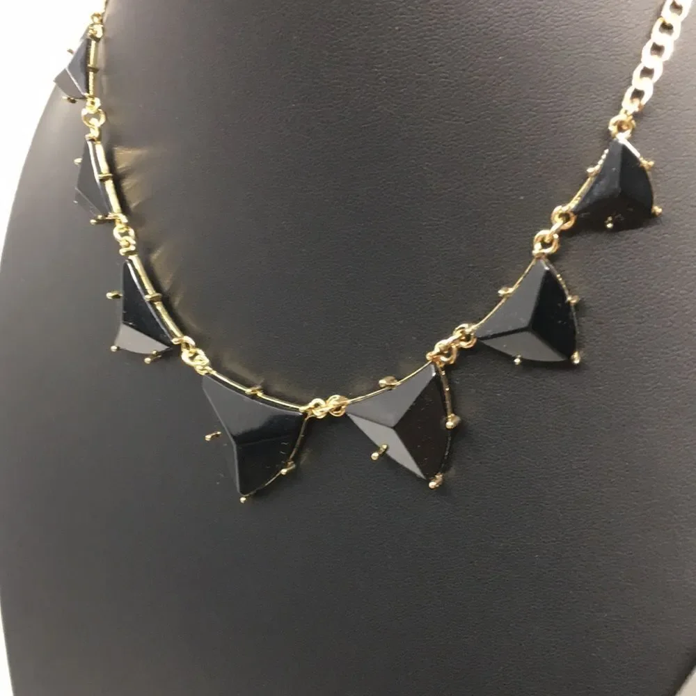NWT Amrita Singh Bermuda statement necklace. Black and Gold Tone